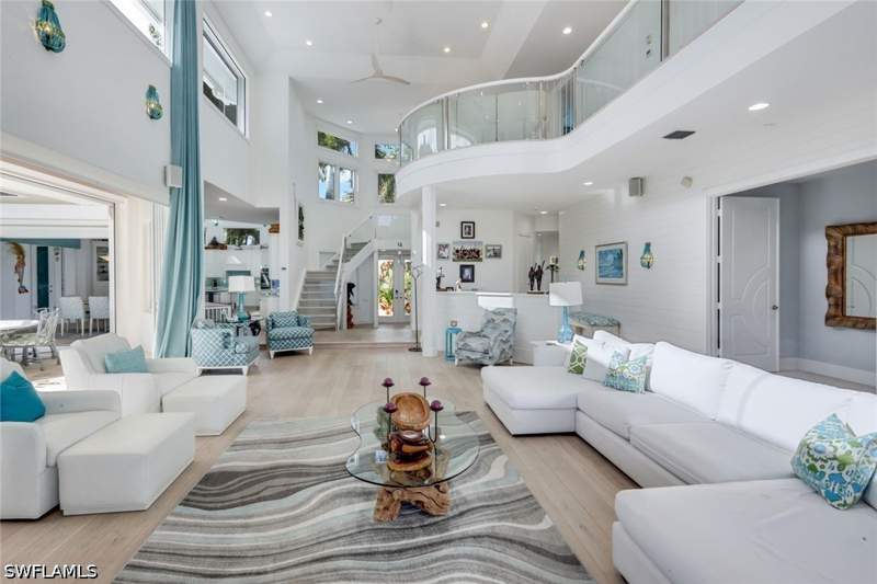 4 bedroom SingleFamilyResidence at 831 Caxambas Dr, Estates, Marco Island — photo 4