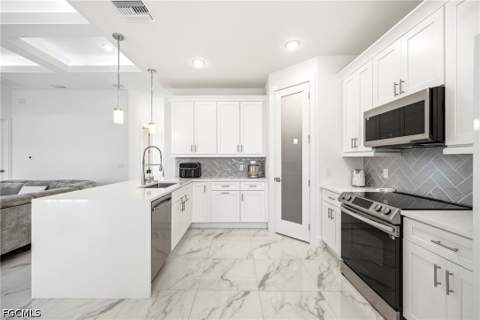 310 NW 14th St, Cape Coral FL - photo 11 of 38