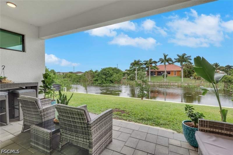 4 bedroom SingleFamilyResidence at 1107 NW 13th St, Cape Coral, Cape Coral — photo 2