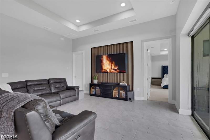 4 bedroom SingleFamilyResidence at 1107 NW 13th St, Cape Coral, Cape Coral — photo 4