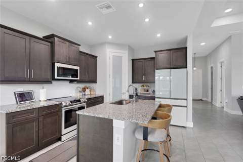 1107 NW 13th St, Cape Coral FL - photo 8 of 22