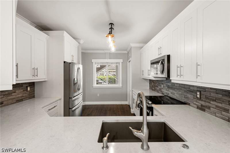 3 bedroom Condominium at 7839 Regal Heron Cir 106, Blue Heron, Naples — photo 5