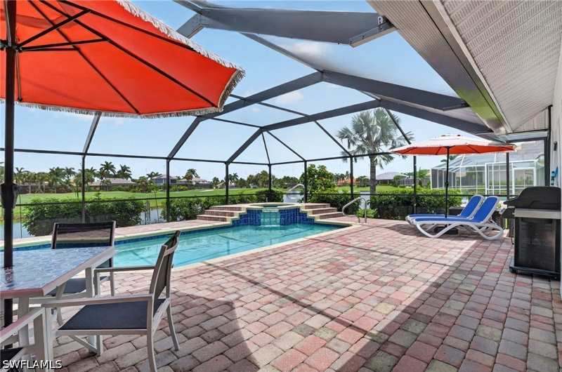 3 bedroom SingleFamilyResidence at 11931 King James Ct, Royal Tee Country Club Estates, Cape Coral — photo 1