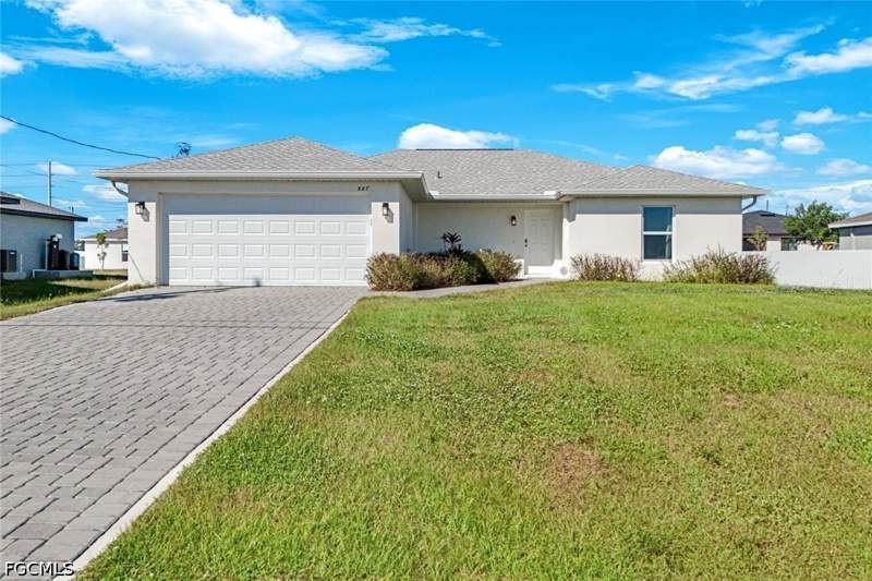 4 bedroom SingleFamilyResidence at 327 NW 23rd St, Cape Coral, Cape Coral — photo 3