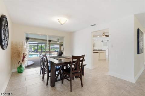 418 Avalon Dr, Cape Coral FL - photo 15 of 47