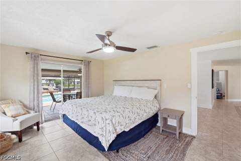 418 Avalon Dr, Cape Coral FL - photo 20 of 47