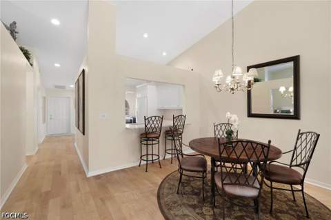 8009 San Vista Cir, Naples FL - photo 11 of 47