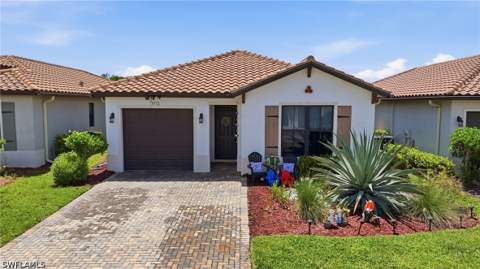 8932 Madrid Cir, Naples FL - photo 6 of 26