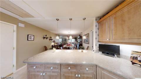 1527 Edgewater Cir, Fort Myers FL - photo 21 of 46