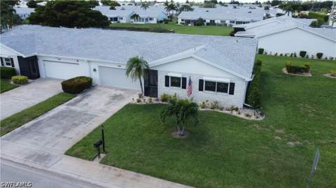 1527 Edgewater Cir, Fort Myers FL - photo 7 of 46