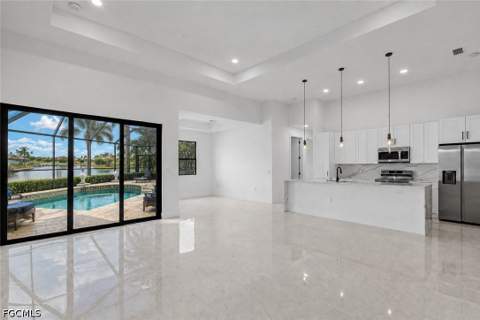 121 Gleason Pkwy, Cape Coral FL - photo 9 of 22