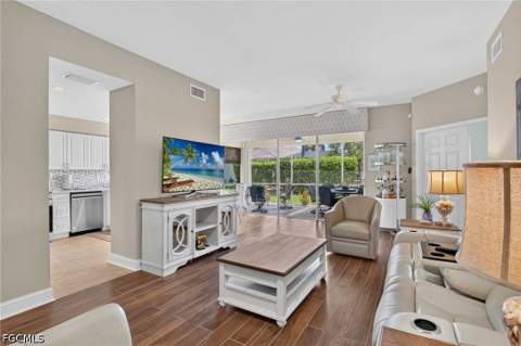 16227 Coco Hammock Way 101, Fort Myers FL - photo 10 of 44