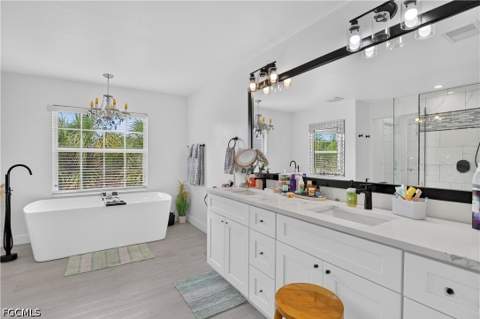 2608 Sunvale Ct, Cape Coral FL - photo 15 of 47