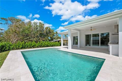 1134 Trail Terrace Dr, Naples FL - photo 10 of 35
