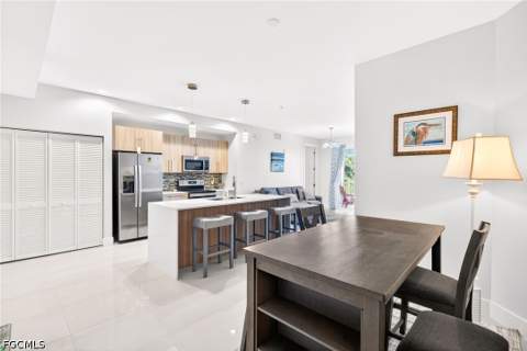 15901 Royal Pointe Ln 202, Fort Myers FL - photo 12 of 30