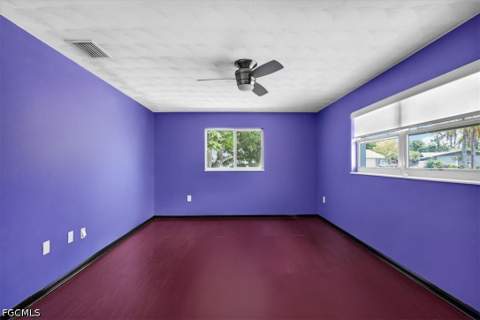2373 Chandler Ave, Fort Myers FL - photo 7 of 45