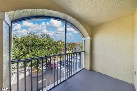 4122 Residence Dr 121, Fort Myers FL - photo 16 of 24