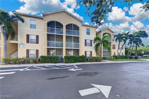 4122 Residence Dr 121, Fort Myers FL - photo 21 of 24