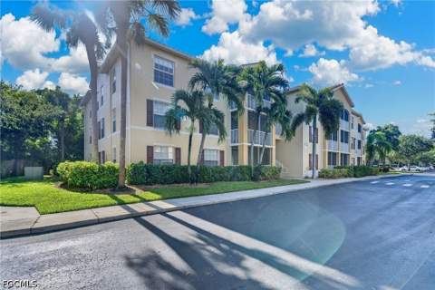 4122 Residence Dr 121, Fort Myers FL - photo 22 of 24