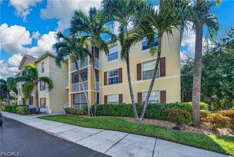 4122 Residence Dr 121, Fort Myers FL - photo 23 of 24
