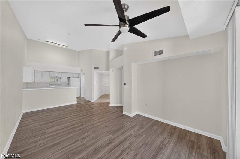 1 bedroom Condominium at 4122 Residence Dr 121, The Residence, Fort Myers — photo 3