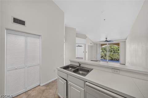 4122 Residence Dr 121, Fort Myers FL - photo 9 of 24