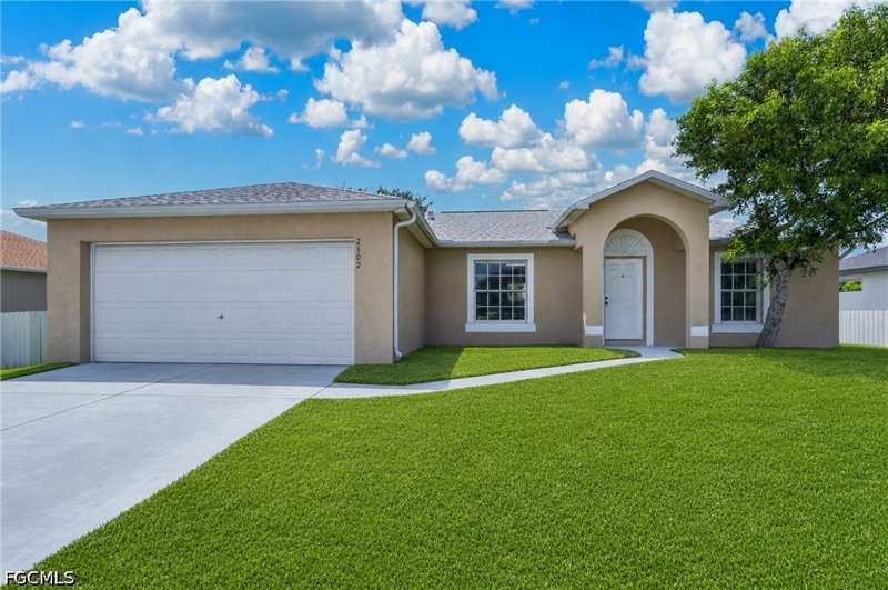 3 bedroom SingleFamilyResidence at 2102 NE 17th Ave, Cape Coral, Cape Coral — photo 1