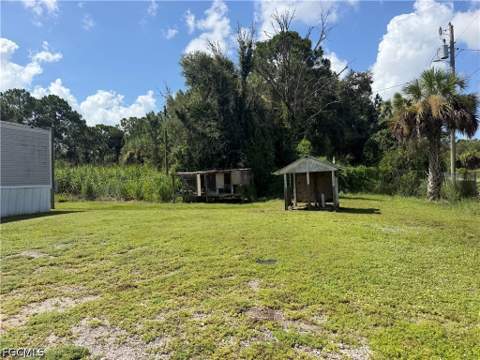 445 S Quebrada St, Clewiston FL - photo 10 of 13