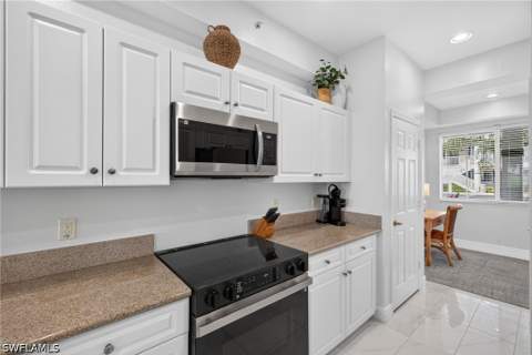 7955 Mahogany Run Ln 514, Naples FL - photo 13 of 38