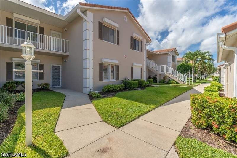 2 bedroom Condominium at 600 Saratoga Cir D--104, Saratoga Colony, Naples — photo 3