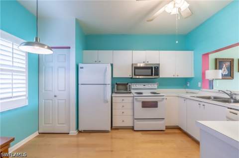 600 Saratoga Cir D--104, Naples FL - photo 7 of 46