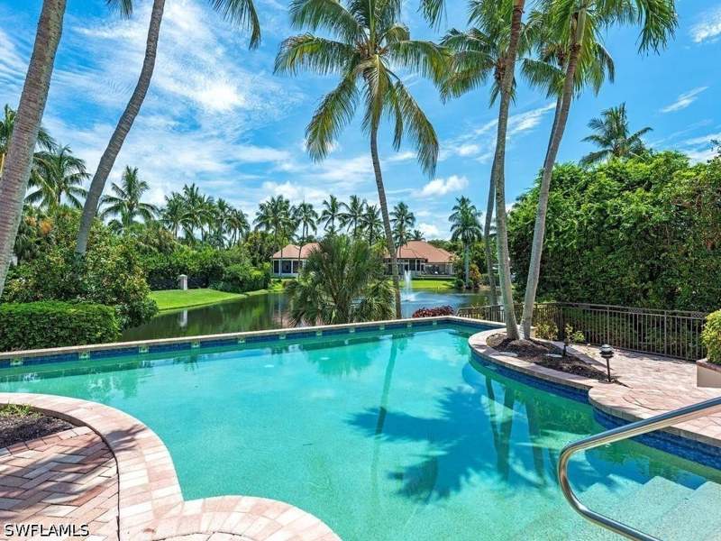 4 bedroom SingleFamilyResidence at 235 Little Harbour Ln, Little Harbour, Naples — photo 5