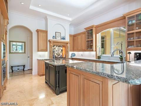 235 Little Harbour Ln, Naples FL - photo 9 of 27