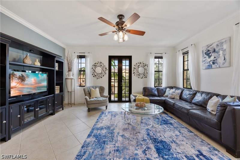 3 bedroom Condominium at 9114 Capistrano St S 8501, Ole, Naples — photo 5