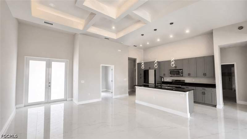 3 bedroom SingleFamilyResidence at 2843 NW 6th St, Cape Coral, Cape Coral — photo 2