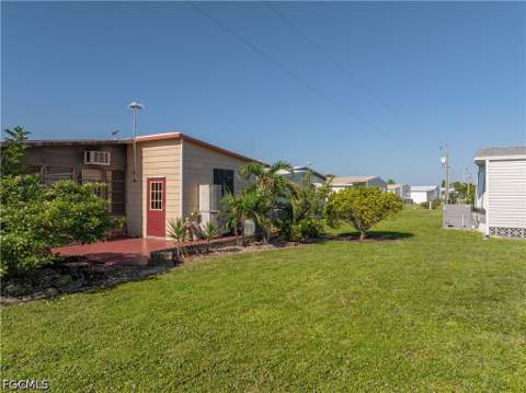 3374 Galaxy Way, North Fort Myers FL - photo 24 of 50
