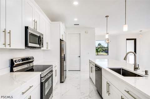 4102 13th St SW, Lehigh Acres FL - photo 12 of 12