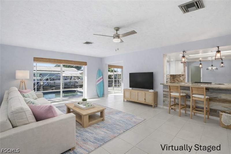 3 bedroom SingleFamilyResidence at 5964 Baker Ct, McGregor Isles, Fort Myers — photo 5