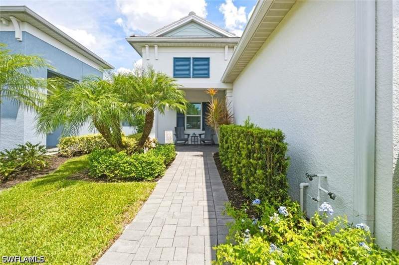 3 bedroom Attached at 2278 Marquesa Cir, Marquesa Isles Of Naples, Naples — photo 3