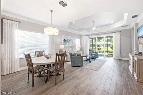 2278 Marquesa Cir, Naples FL - photo 9 of 32
