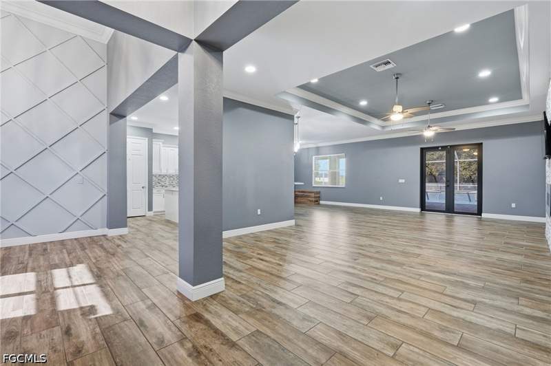 3 bedroom SingleFamilyResidence at 7038 Tide Cir, Port Labelle, Labelle — photo 4