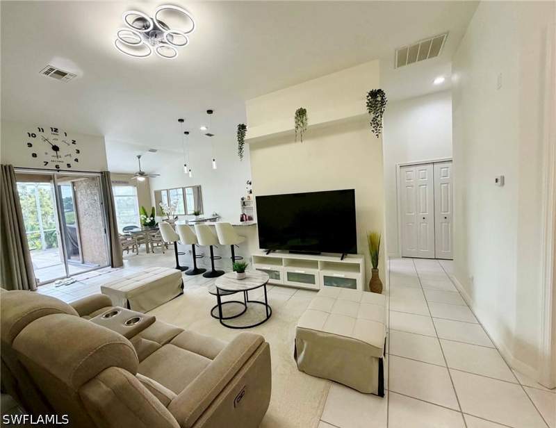 3 bedroom Attached at 9052 Leatherwood Loop, Lehigh Acres, Lehigh Acres — photo 3