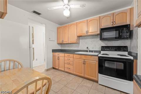 16 Dawn Flower Cir, Lehigh Acres FL - photo 12 of 44