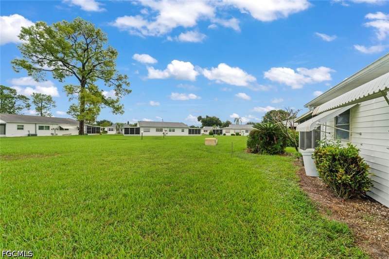 2 bedroom Attached at 16 Dawn Flower Cir, Pinewood Condominium, Lehigh Acres — photo 5
