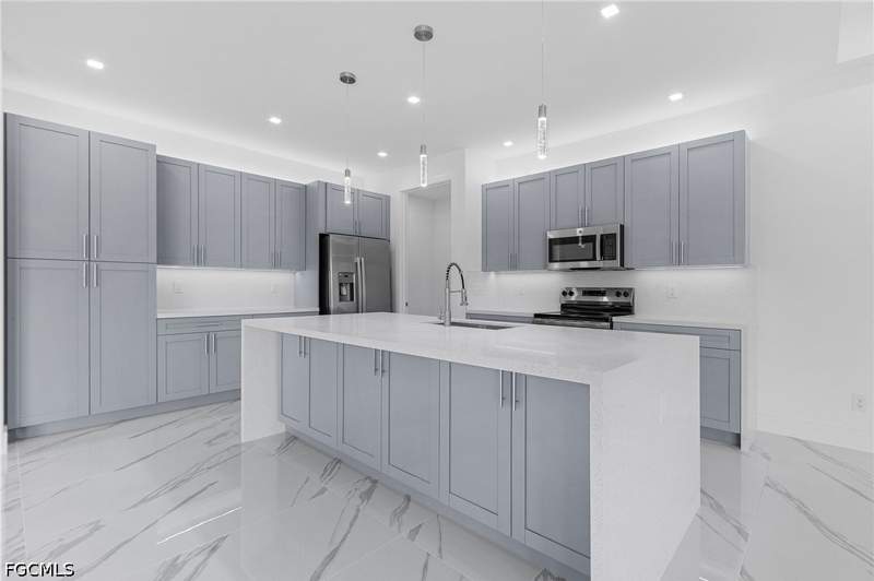 4 bedroom SingleFamilyResidence at 1623 NW 2nd St, Cape Coral, Cape Coral — photo 5