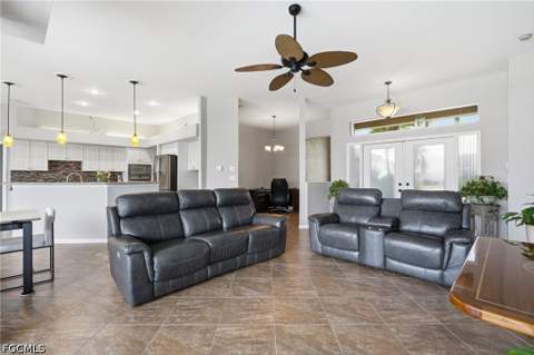 5020 SW 8th Pl, Cape Coral FL - photo 18 of 47