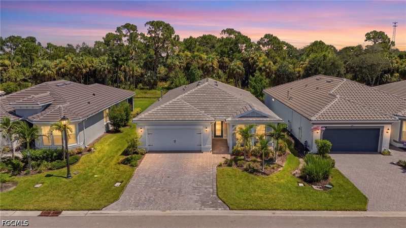 2 bedroom SingleFamilyResidence at 7517 Paradise Tree Dr, Del Webb Oak Creek, North Fort Myers — photo 1
