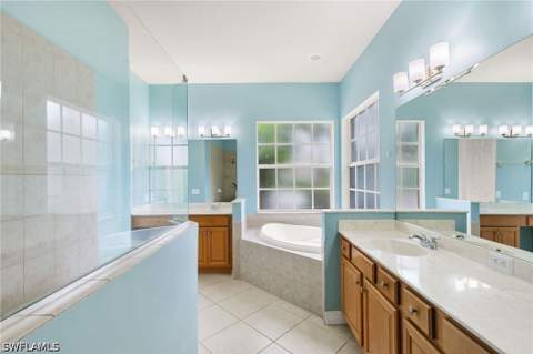 3917 Fabienne Ct, Naples FL - photo 19 of 47
