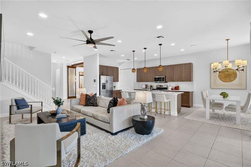 4 bedroom SingleFamilyResidence at 4036 Nova Ln, Stonecreek, Naples — photo 5