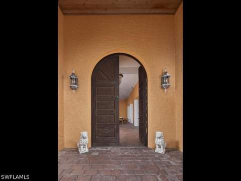 10 Anchor Ct, Marco Island FL - photo 6 of 40